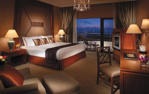 Krungthep Deluxe Suite